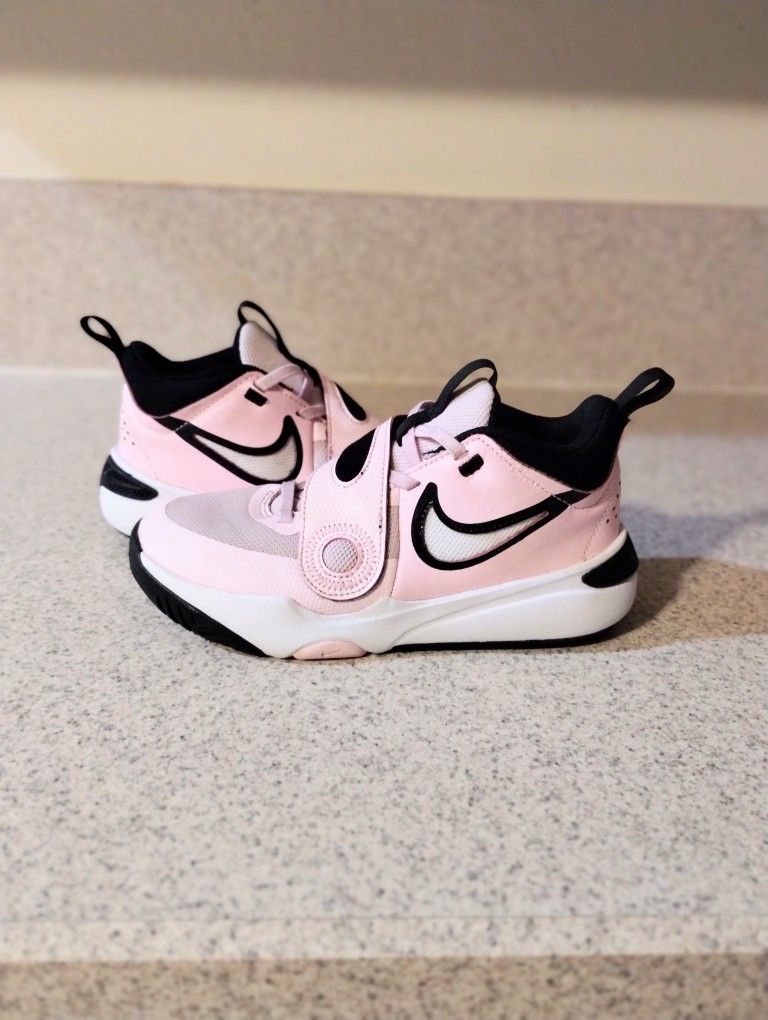 Girls Nike Shoes