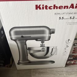 Kitchen Aide Stand mixer 