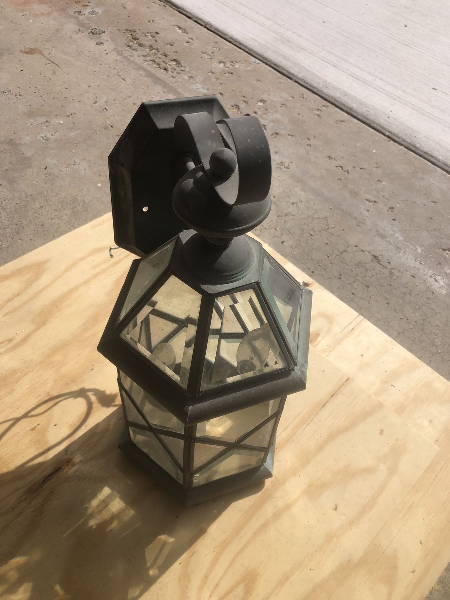 Lite Fixture Outdoor 2lite