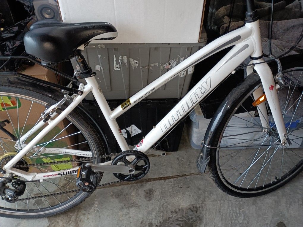 Infinity boss three women's bike sale