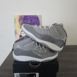 Size 9c - Kids Cool Grey Jordan 11's - $100