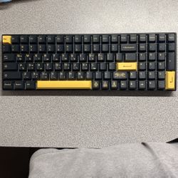 Custom Mechanical Keyboard 