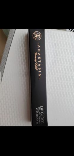 Dusty Lilac Anastasia Beverly Hills NEW***