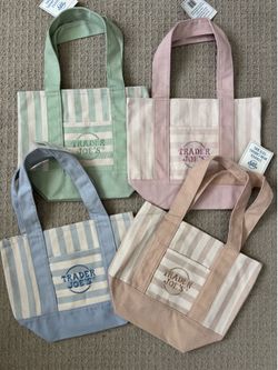 Trader Joe’s Mini Tote Summer Edition