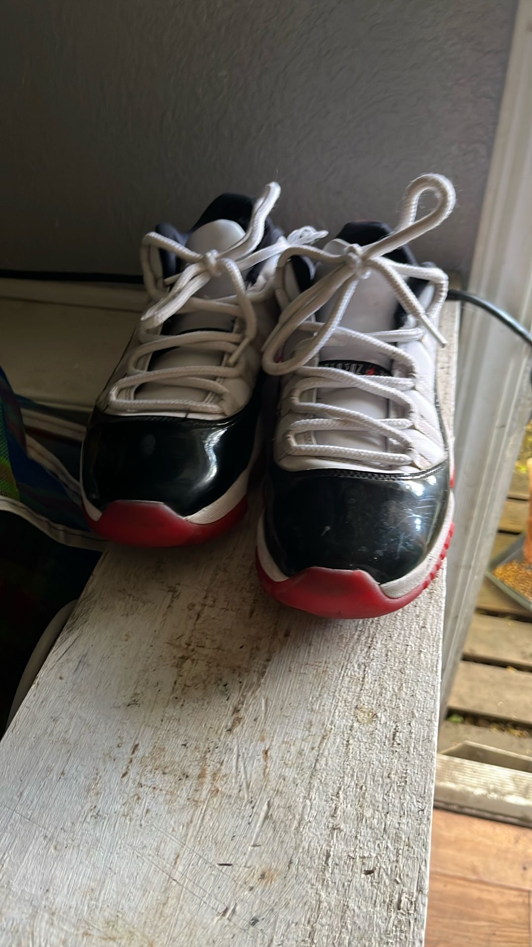 Jordan 11 Breds