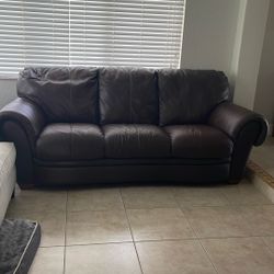 Natuzzi Leather Sofa Set