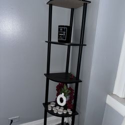 corner shelf’s