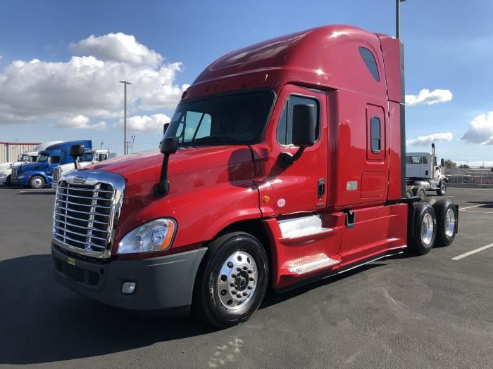 2016 Freightliner Cascadia