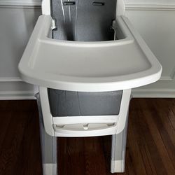 Nuna high Chair-Preowned-open To Offers! 