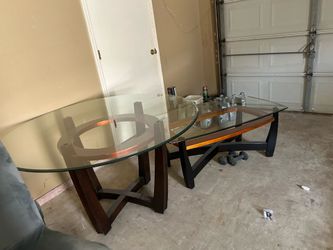 Table dinner and coffee table