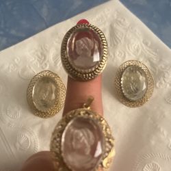 Whiting Davis Jewelry