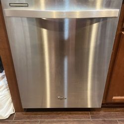 **For Sale: Dishwasher**