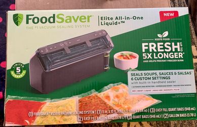 NEW/SEALED FoodSaver Elite All-in-One Liquid+ Vacuum Sealer with Bags and Roll, Black Food Saver VS5910