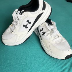 Under Armor Men 9 1/2