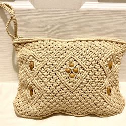 Vintage Handmade Crochet Purse With Wooden Jewels