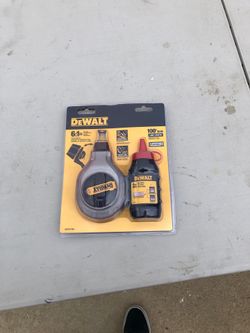 DeWALT 100ft 6:1 Chalk