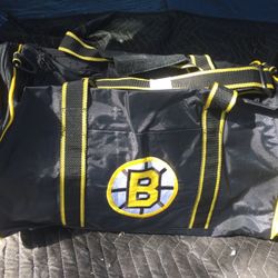 Boston Bruins Duffle Bag New.