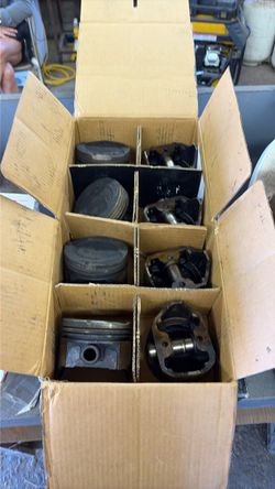 Used Ford 351 Cleveland Pistons unknown size