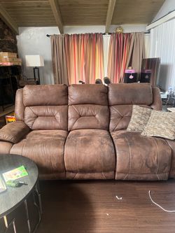 Reclineing  LIVING ROOM 3PIECES