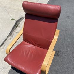 Vintage Chair w/ leather seats (barely used)