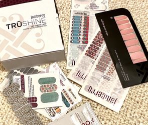 JamBerry Nail Lot