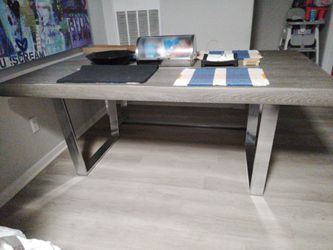 Dinner Table/W Bench