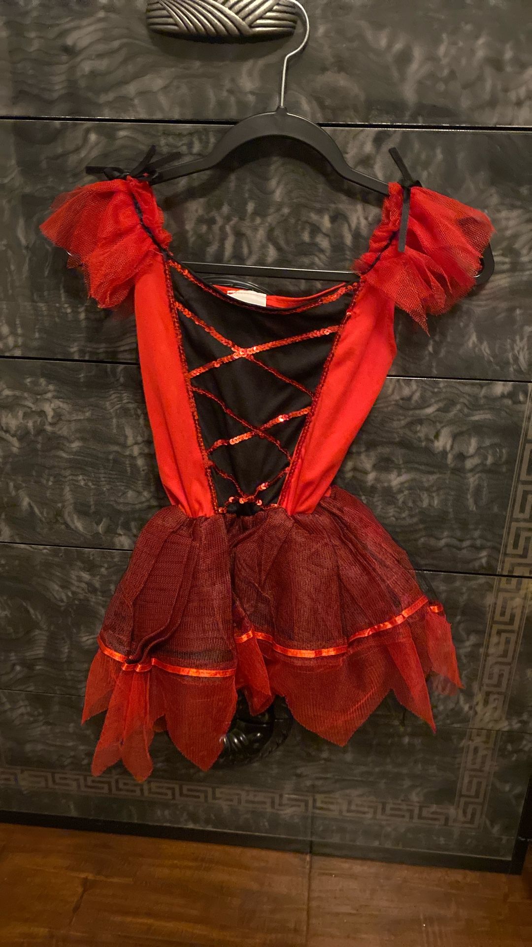 Girls Costume Dress Size Large (10/12)