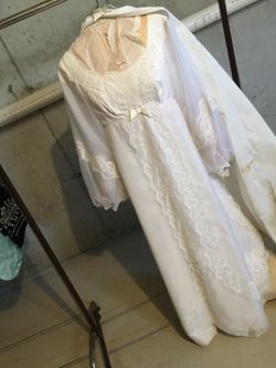 Wedding gown