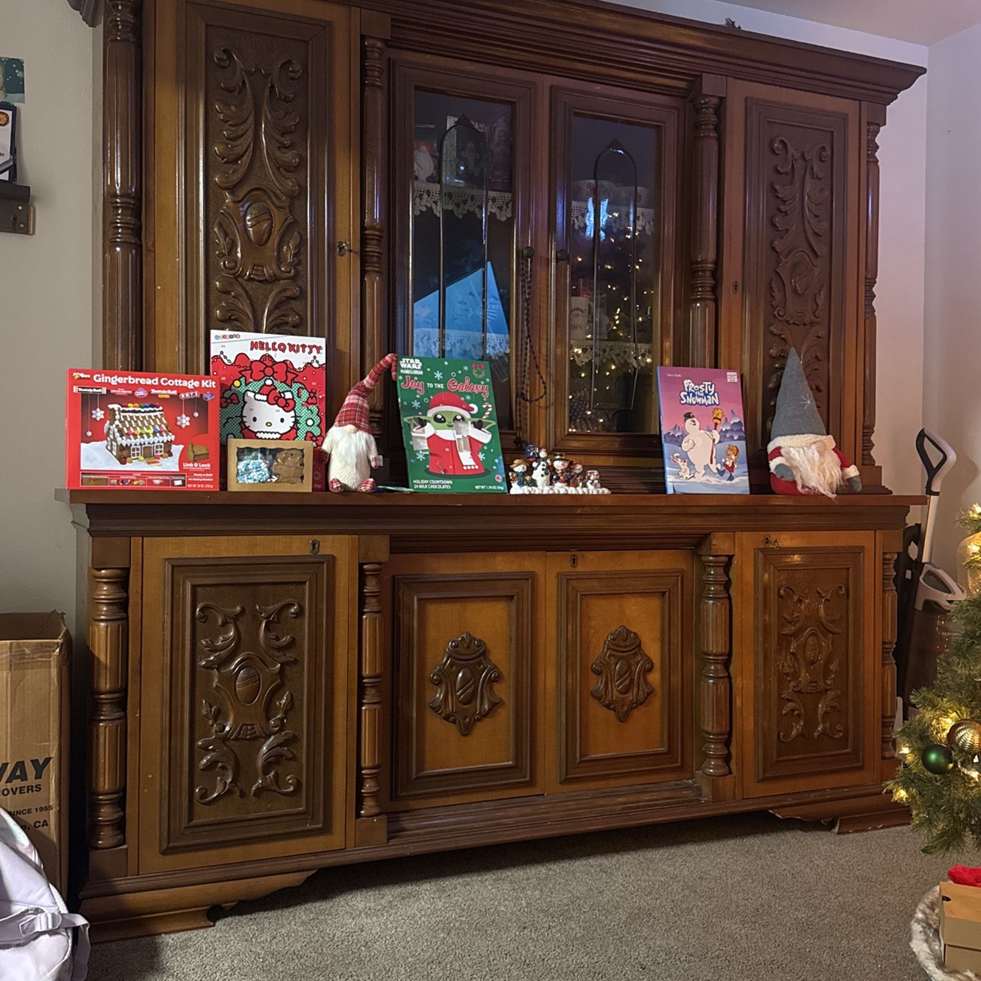 China Hutch