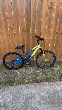 Nishiki Mountain Bike Blue Yellow Green