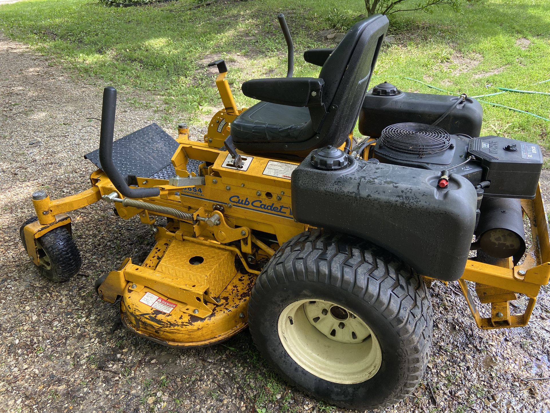 Cub Cadet Commercial 52” Zero Turn Mower