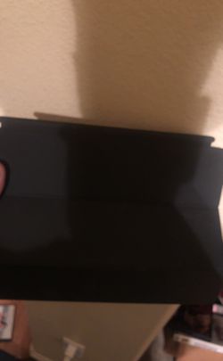 iPad cover/stand magnetized