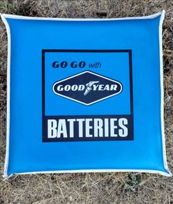 Vintage Goodyear "Go Go with Goodyear Batteries" stadium cushion, 14", Goodyear tires