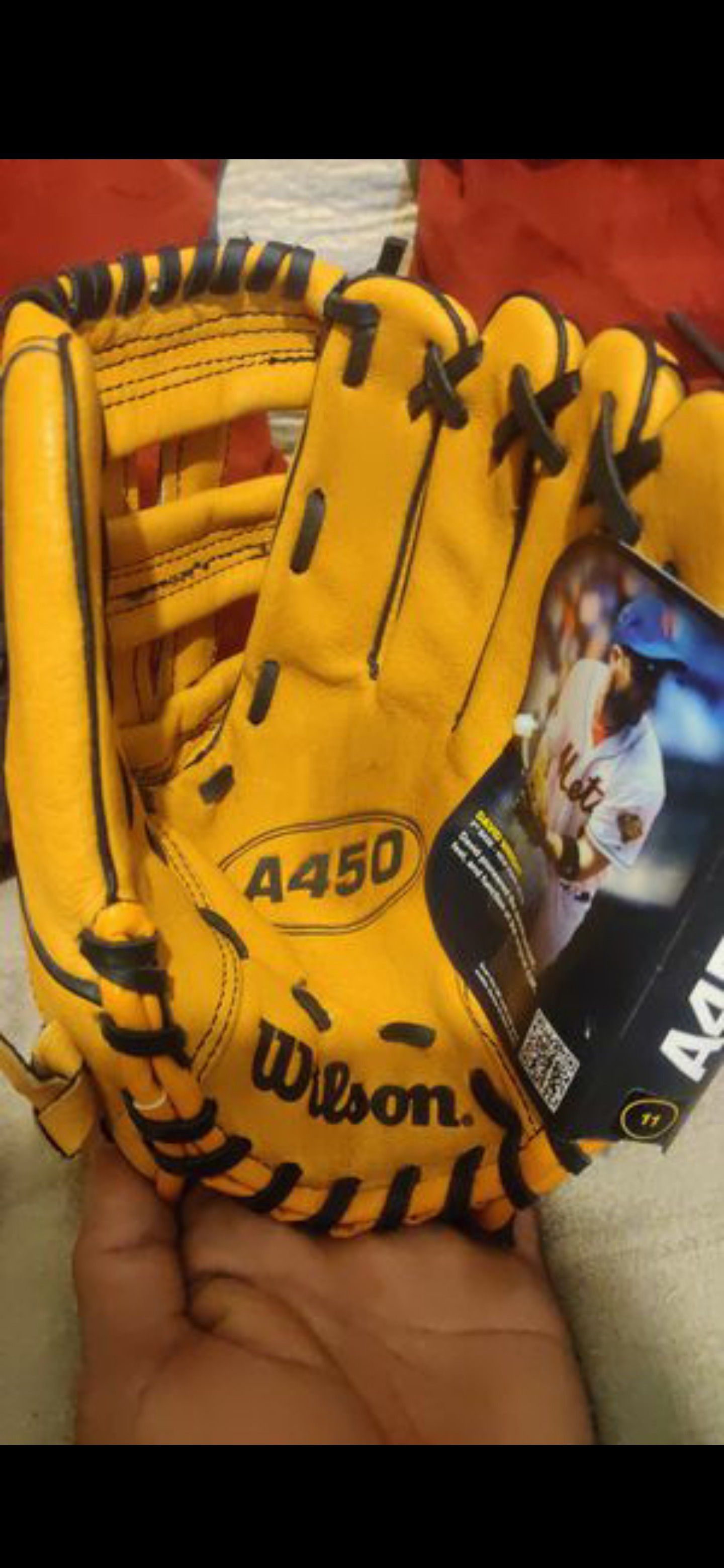 Wilson baseball A450 11 " for a person who throws with right hand