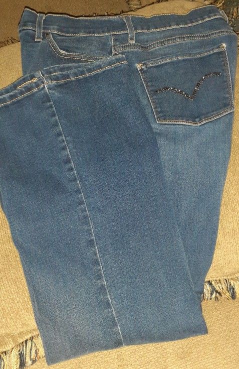 Women's  Levi's Size 12