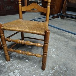 Colony Dining Table 