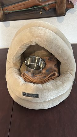 Nandog  bed