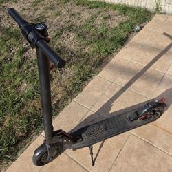 Gotrax GXL E-Scooter