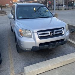 06 Honda Pilot ( 4WD )
