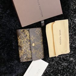 Authentic Preloved Vintage Louis Vuitton Monogram / Monogram Dantelle Ludlow Coin Case Purse.