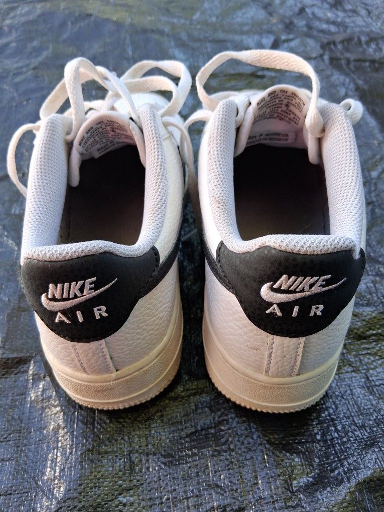 Air Force 1s 7Y