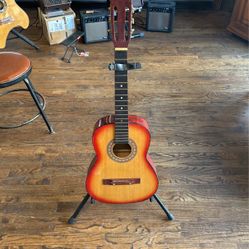3/4 size classical guitar
