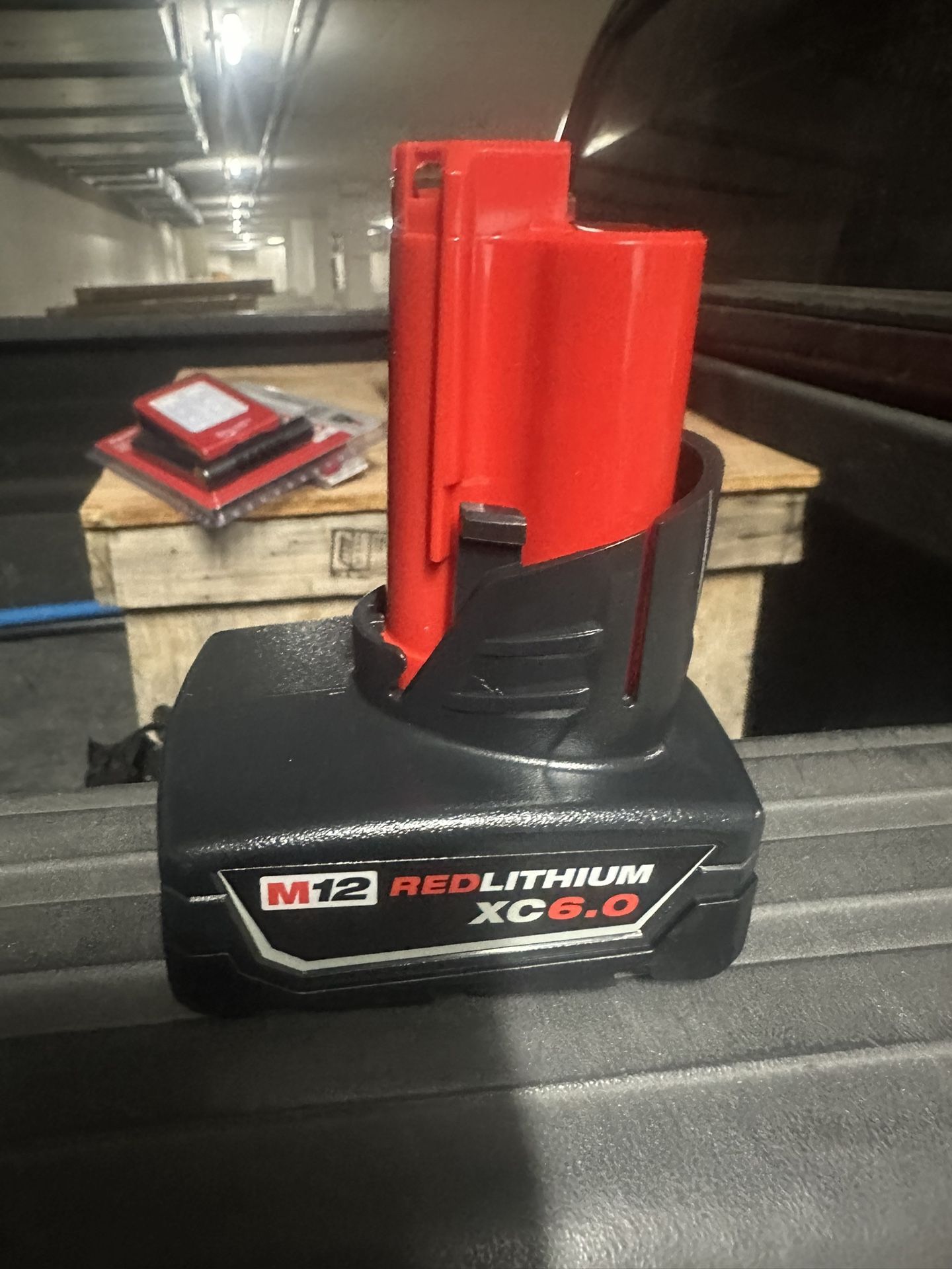 milwaukee m12 battery