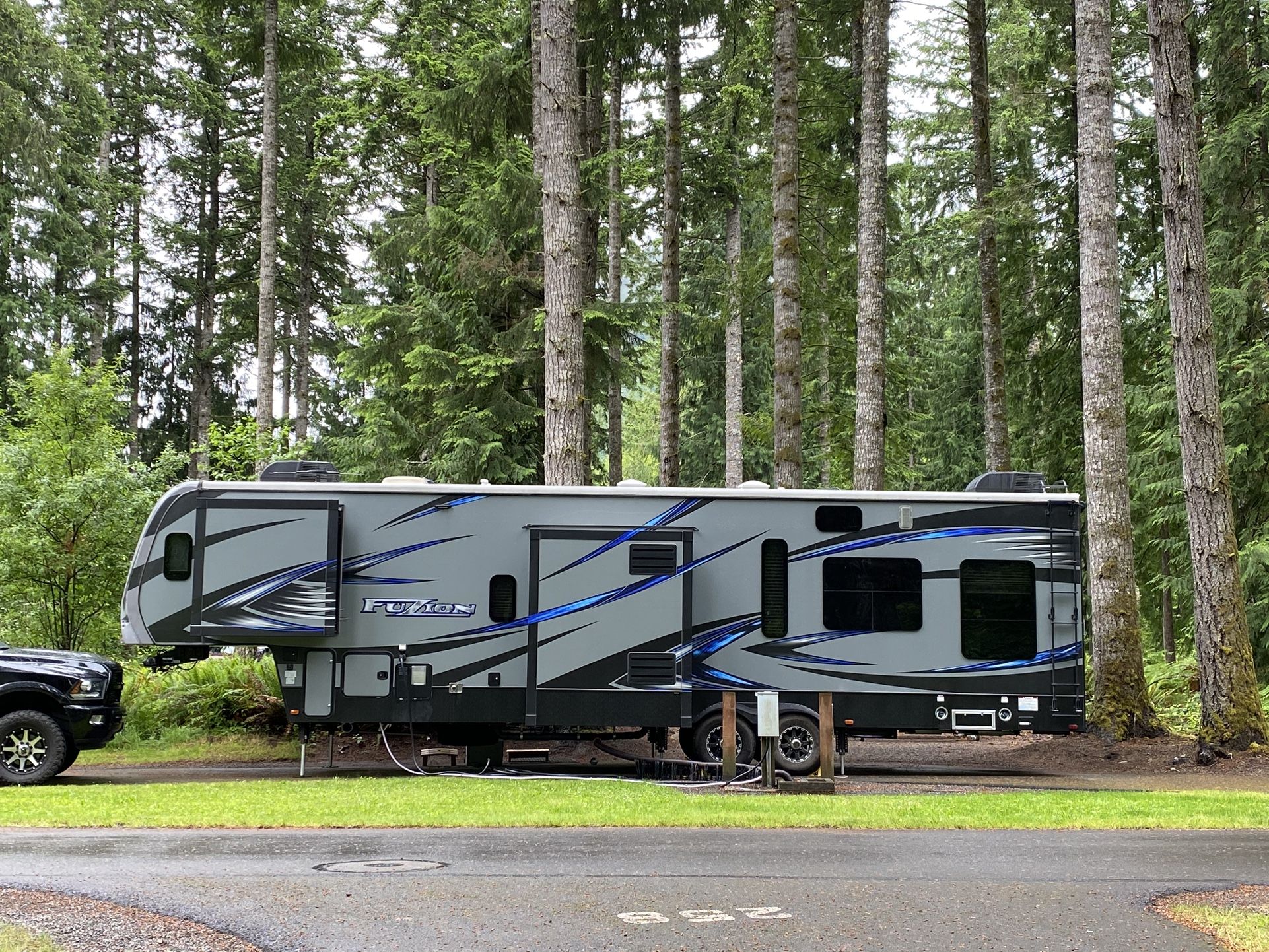 2016 Keystone Fusion 371