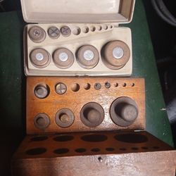 2 Partial Sets Of Counter Weights 