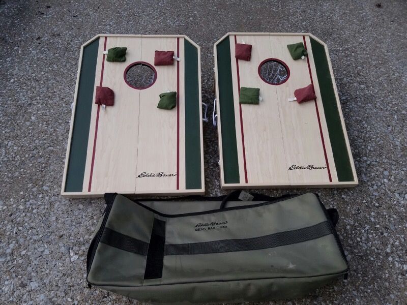 Eddie Bauer Cornhole Bag Toss Game