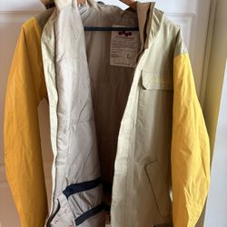 NWT Foursquare Snow Jacket 