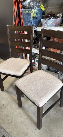 Solid wood espresso finish table and six chairs
