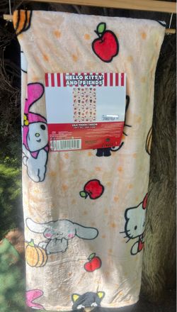 Hello Kitty Fall Blanket