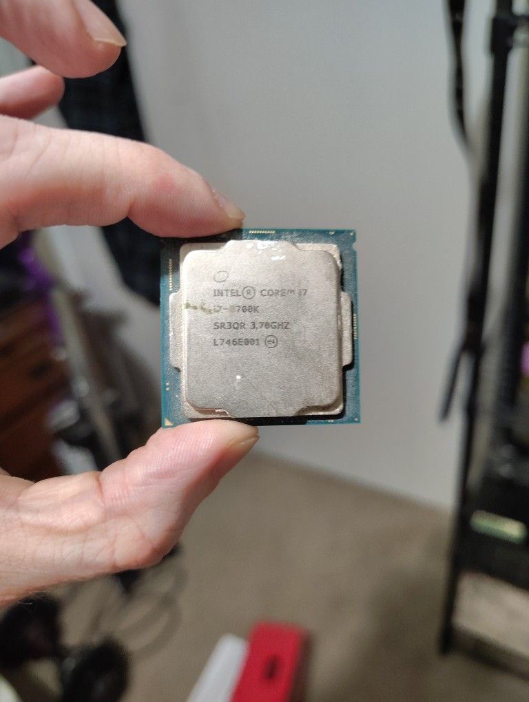 Intel I7 8700K